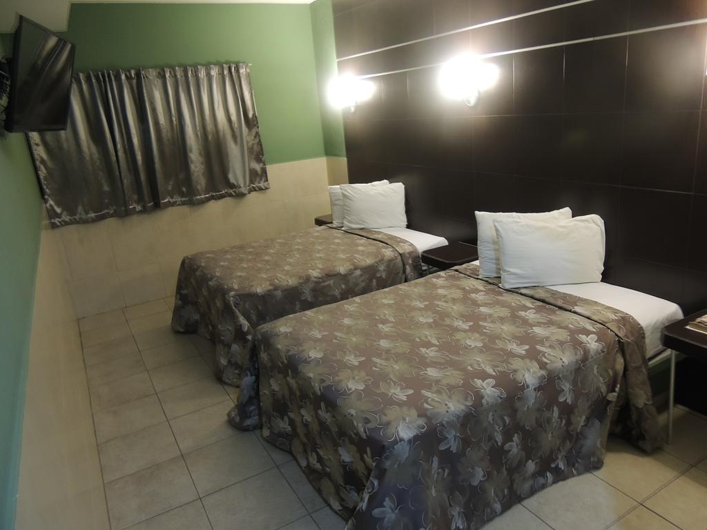 Hotel Metropolitano Тампико Стая снимка